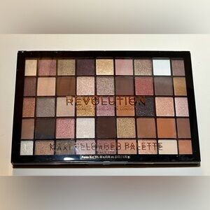 Revolution Maxi Reloaded Eyeshadow Palette - Brown, Cream, Gold